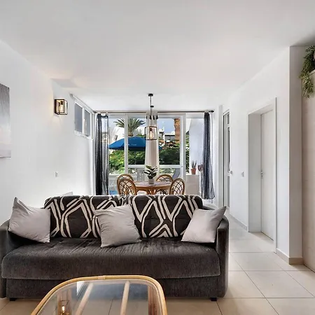 Casa Lizzy - Con Vista Giardino N325