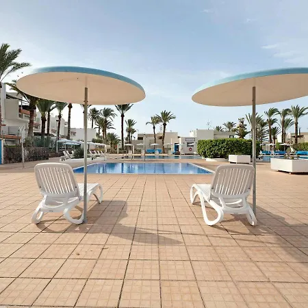 Apartmanhotel Casa Lizzy - Con Vista Giardino N325 Arona