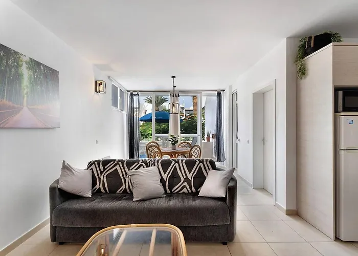 Casa Lizzy - Con Vista Giardino N325