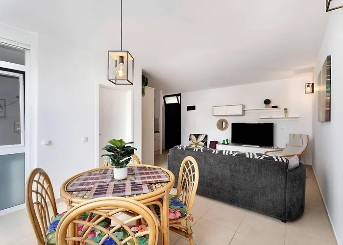 Casa Lizzy - Con Vista Giardino N325 Appart hôtel 4*